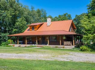 25030 Davis Lake St, Edwardsburg, MI 49112