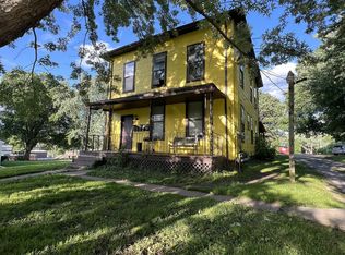 2329 S Crysler Ave, Independence, MO 64052