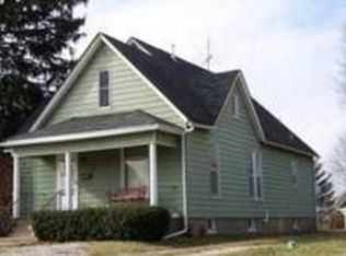 214 Arnold St, Galesburg, IL 61401