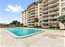 15600 NW 7th Ave #1