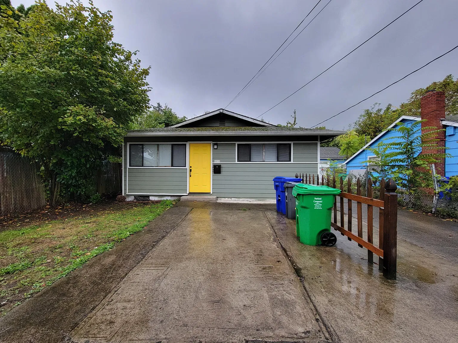 3 bed, 932 sqft, $2,600 — Photo 2