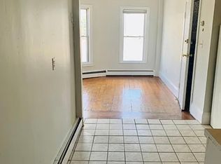 97 Beach Rd APT 1, Winthrop, MA 02152