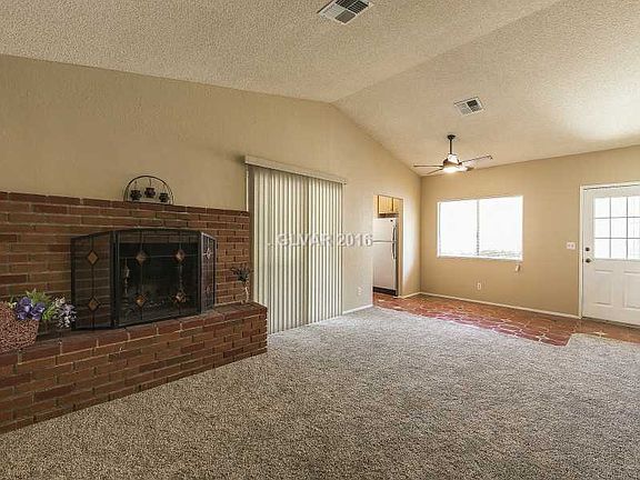 3rd image of 4572 Cedarspring Dr