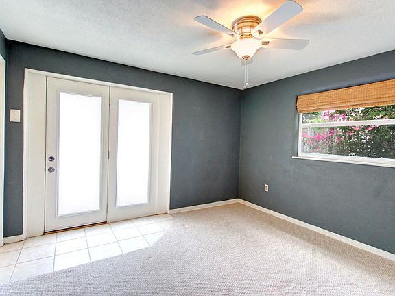 2nd image of 4641 Katy Dr