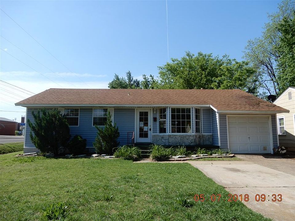 1st image of 4228 SE 25th St