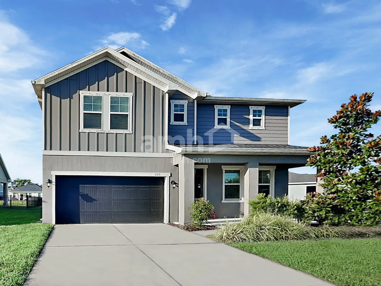4 bed, 2.5 bath, 2324 sqft, $2,570 — Photo 1