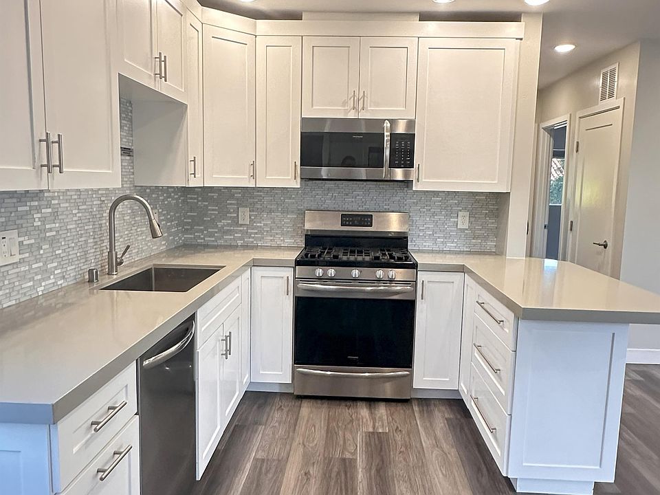 1st image of 2030 Diamond St #11125142