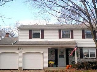 801 Debra Ln, Loveland, OH 45140