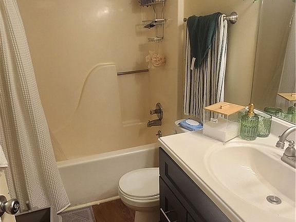 3rd image of 115 Rogers Drive #10