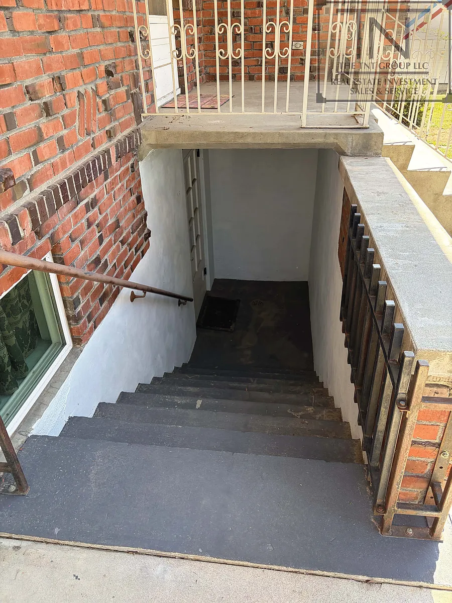 Building Photo - 1011 Fillmore St #B