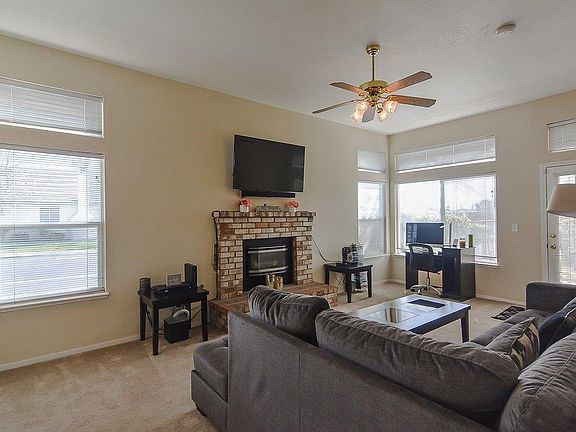 5th image of 1662 Hastings Dr