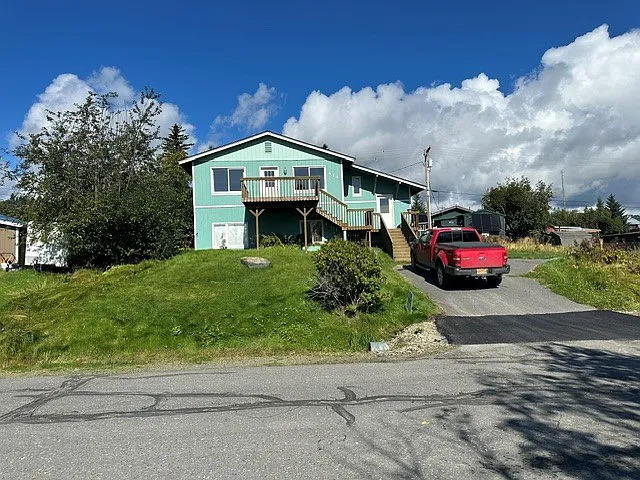 414 Bonanza Ave #B — Photo 4