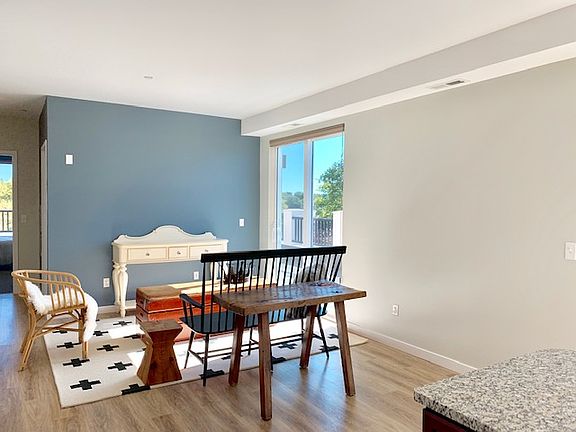 3rd image of 614 Shippan Ave APT 307