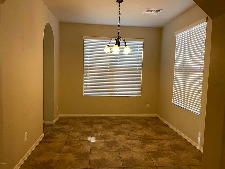 957 S Wallrade Ln — Photo 12