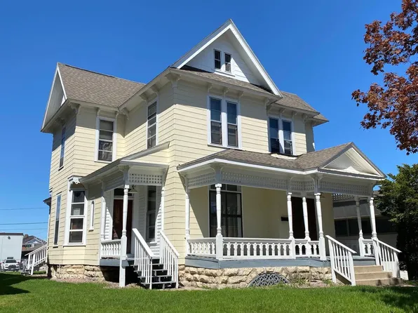 516 5th AVENUE SOUTH South, La Crosse, WI 54601