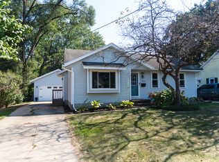 2516 Roys Ave SW, Wyoming, MI 49519