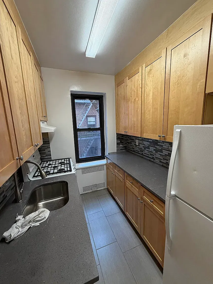102-20 67th Drive — Photo 4