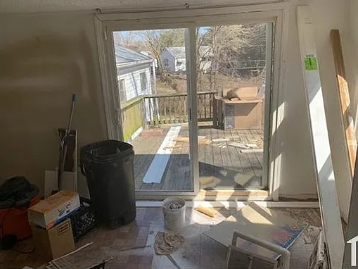 311 Crawford Rd — Photo 8