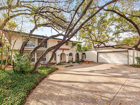 4th image of 4210 Bluemel