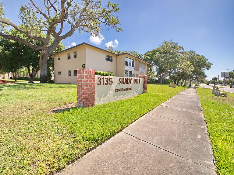 3135 Shady Dell Ln #240 — Photo 12