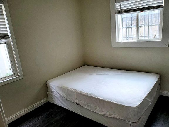 5th image of 660 N Normandie Ave #1/4