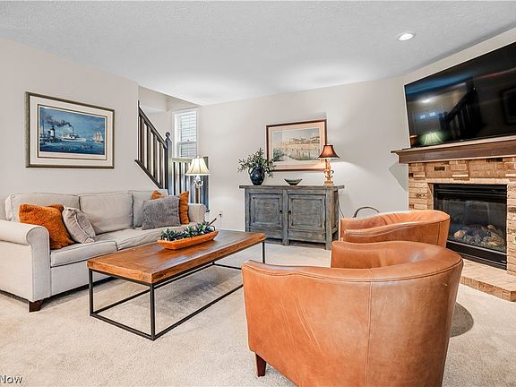 4th image of 29117 Pembrooke Blvd