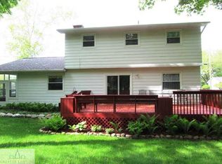 3933 Willow Ridge Dr, Holt, MI 48842