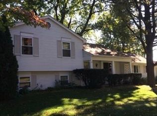 3267 Ashley Dr, Orion, MI 48359