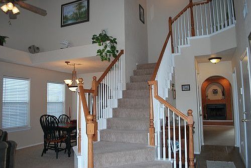5th image of 10304 Country Manor Pl NW