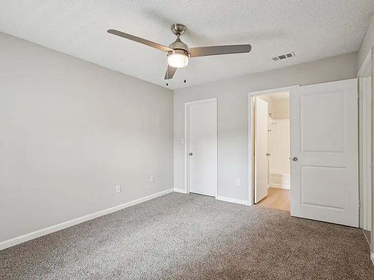 Veridian at Sandy Springs — Photo 31