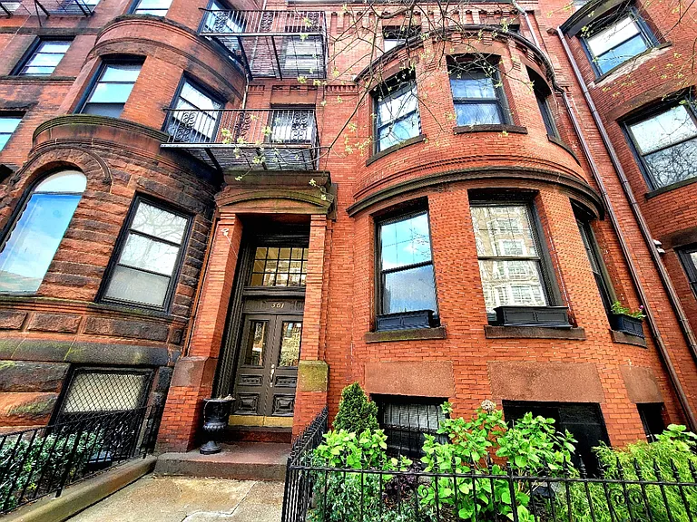 501 Beacon St #7 — Photo 12