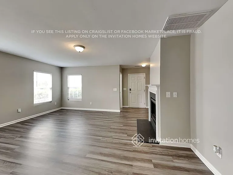 1117 Tellis Dr — Photo 4