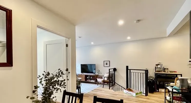 Rented by RELI.NOW CORP | media 7