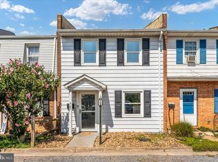1045 S Main C9 St #C-9, Woodstock, VA 22664