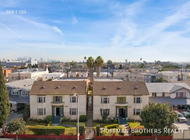 1346 Crenshaw Blvd #11 — Photo 7
