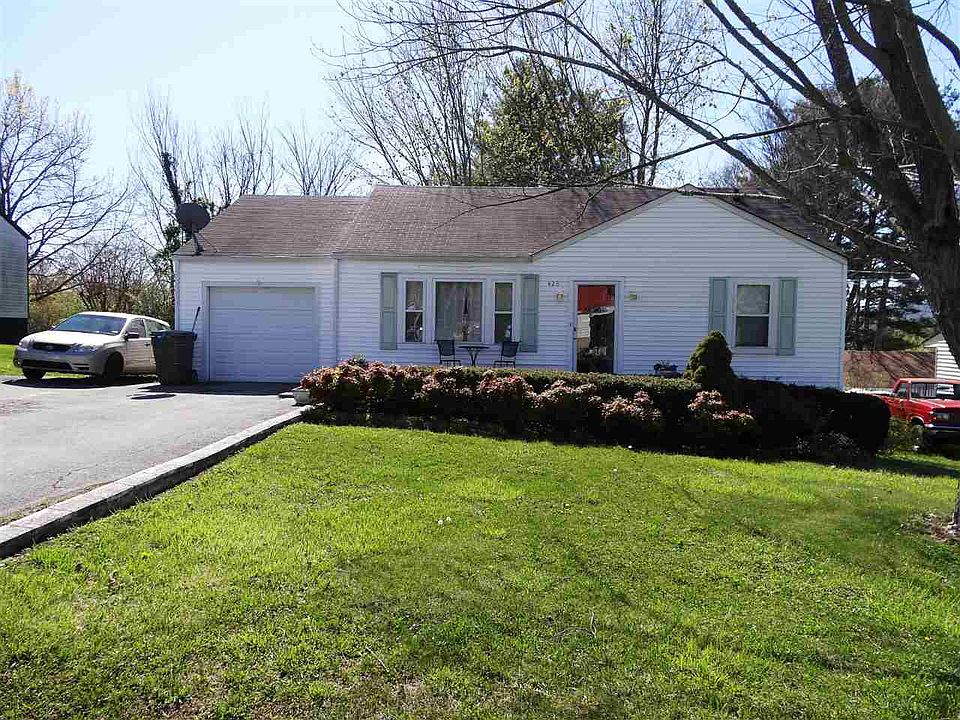 1st image of 428 E Hillcrest Dr