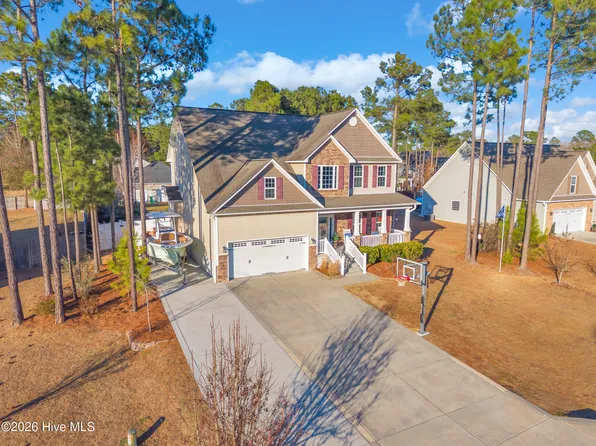 80 W Huckleberry Way, Rocky Point, NC 28457