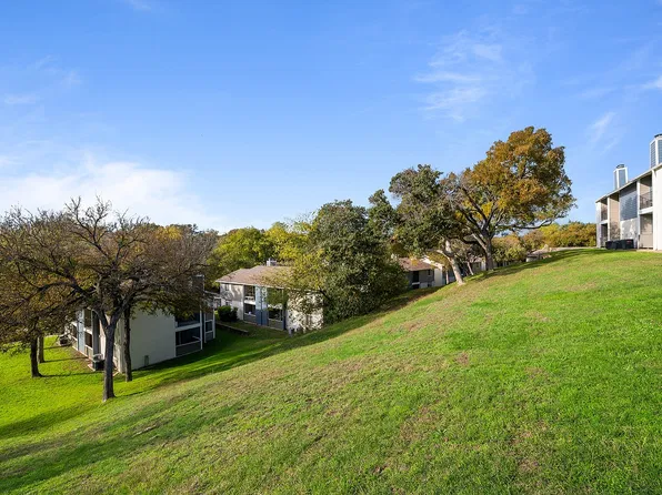 The Hilltop Apartment Homes