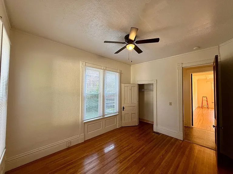 118 N Glenwood Ave — Photo 32