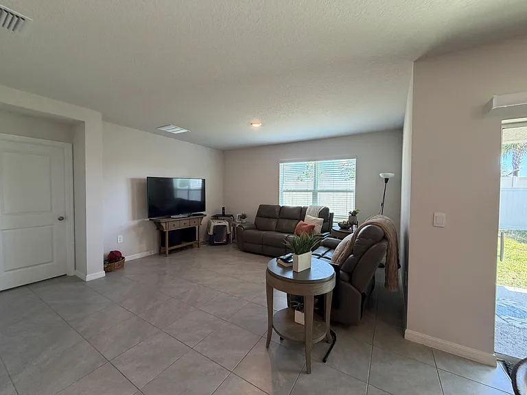 18003 Canopy Pl — Photo 30