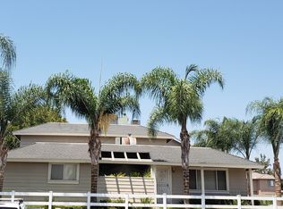695 Walnut Dr, Lake Elsinore, CA 92530