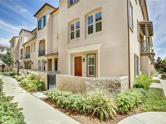 2nd image of 12474 Phoenix Ct