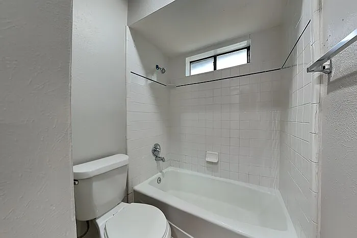 3110 Berkshire Dr — Photo 17