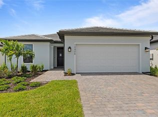 10406 Maddox Ln, Bonita Springs, FL 34135