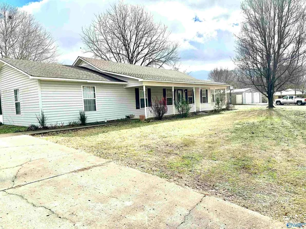 1035 Mathis Mill Rd, Albertville, AL 35951