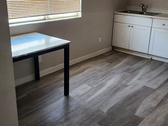 3rd image of 1441 S 14th Ave APT 1