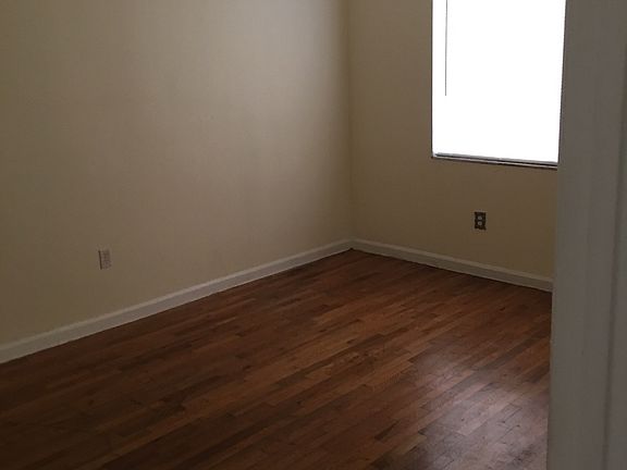 3rd image of 1220 Marseille Dr APT 5