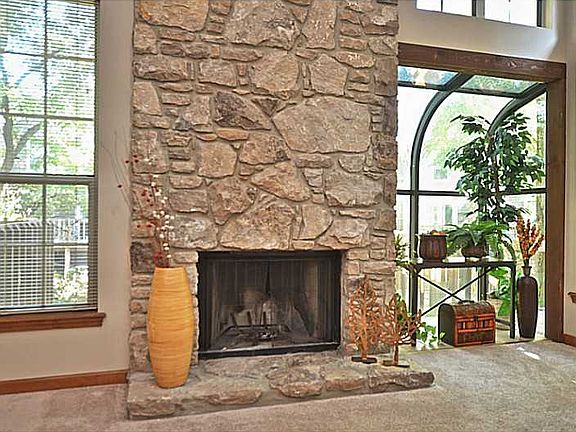 5th image of 4731 Shireton Ct
