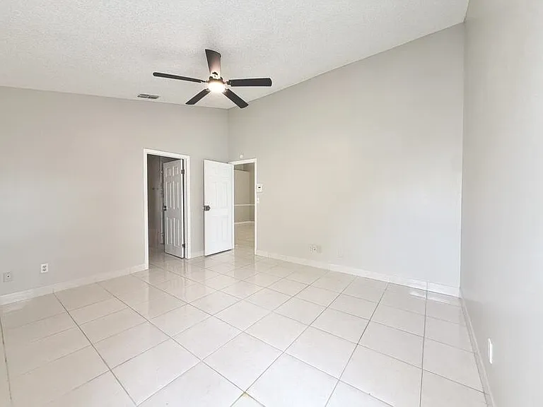 11316 Maybrook Ave — Photo 31