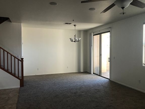 4th image of 2942 E Dunbar Dr
